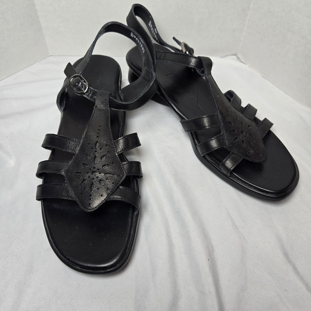 Munro American‎ Leather Strappy Sandals Shoes Womens 8.5 M Black Shock Absorbing